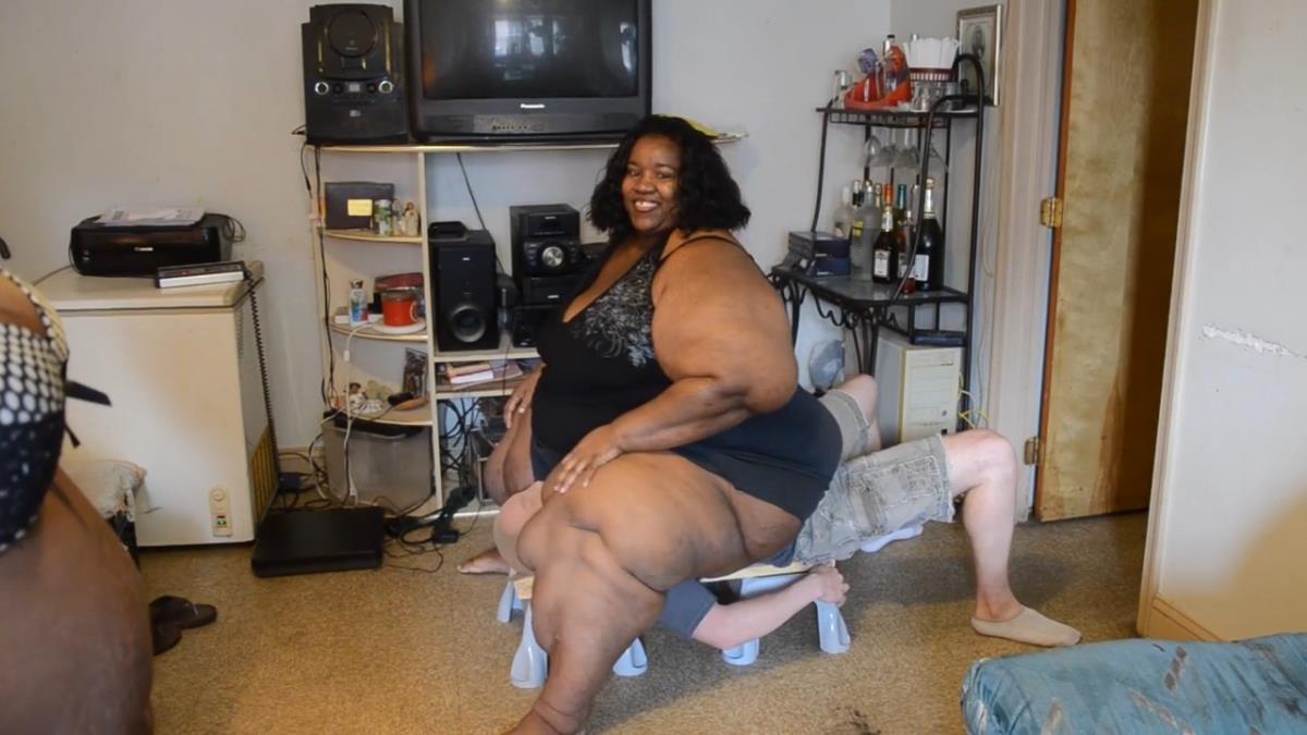 [265.4 MB] Full Weight Productions - Introducing Juicy & Thick | Free Porn Torrent