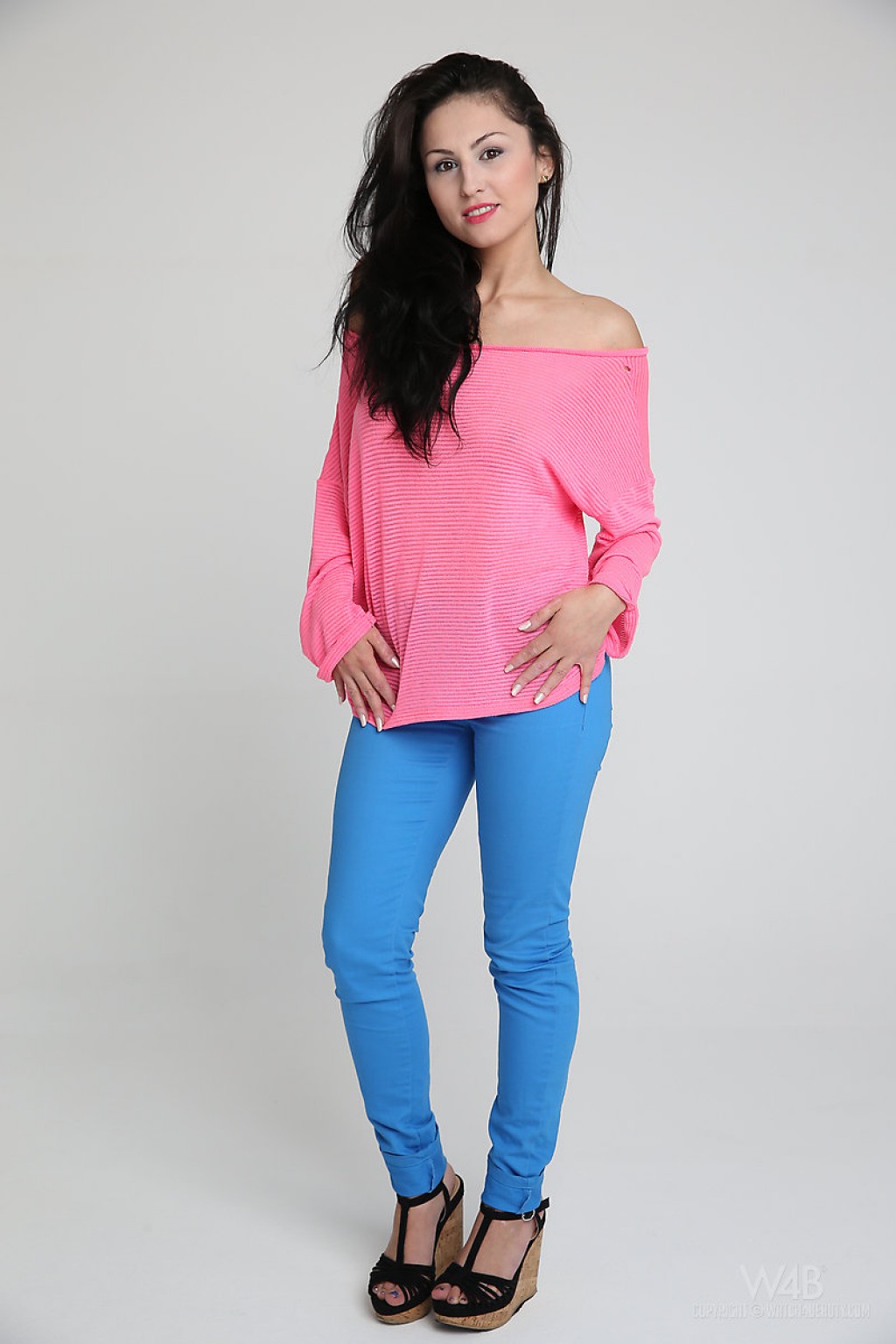Adela T