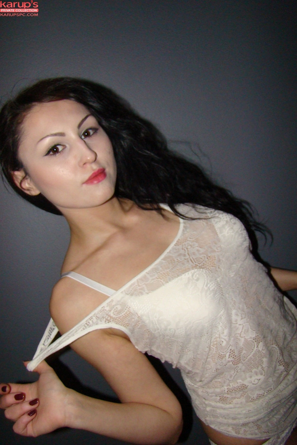 Adela T