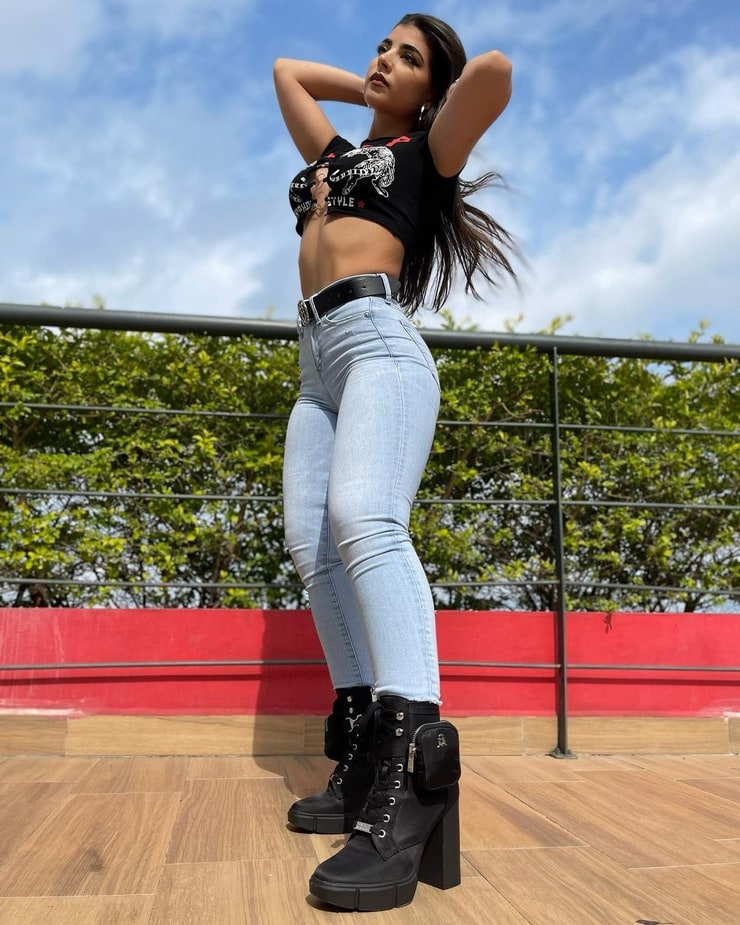 Adriana Daabub