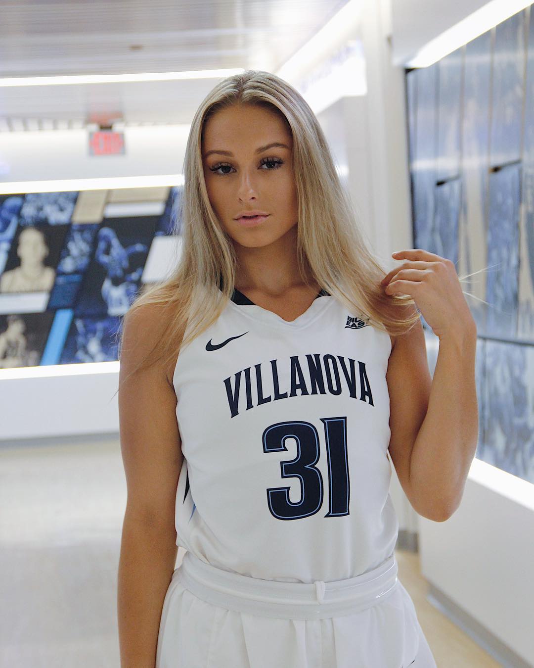 Adrianna Hahn