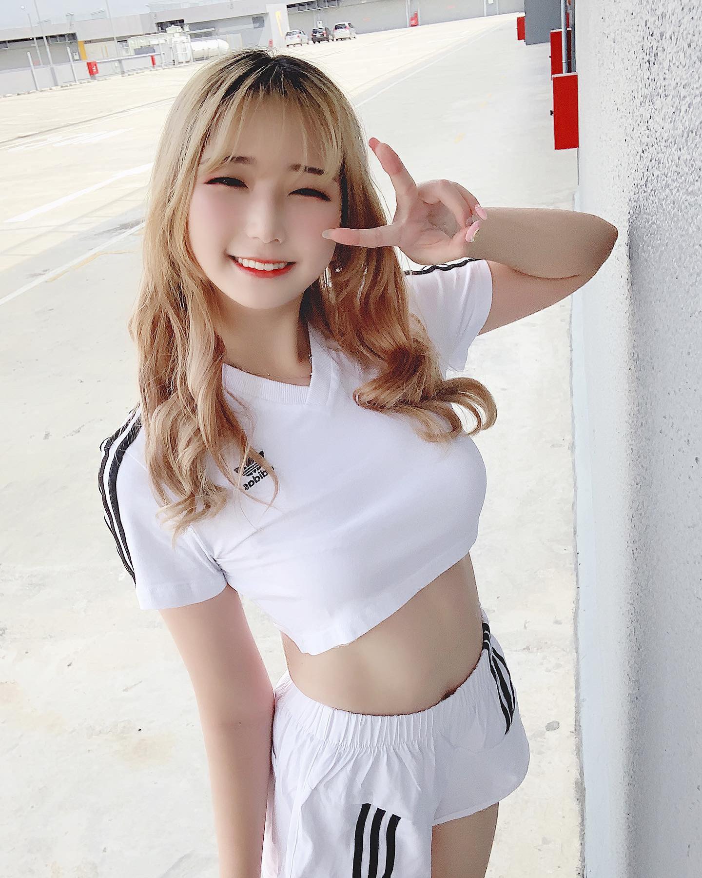 Akaei Ray