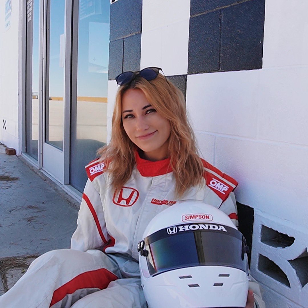F1 Elly