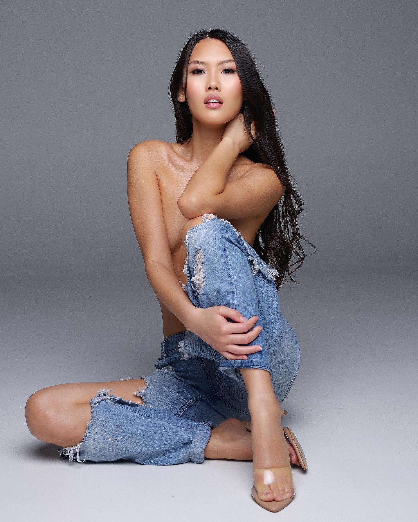 Qianling Yan